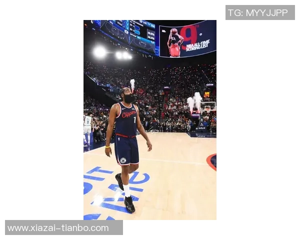 考辛斯直言快船已无希望哈登小卡球迷身份难掩球队困境